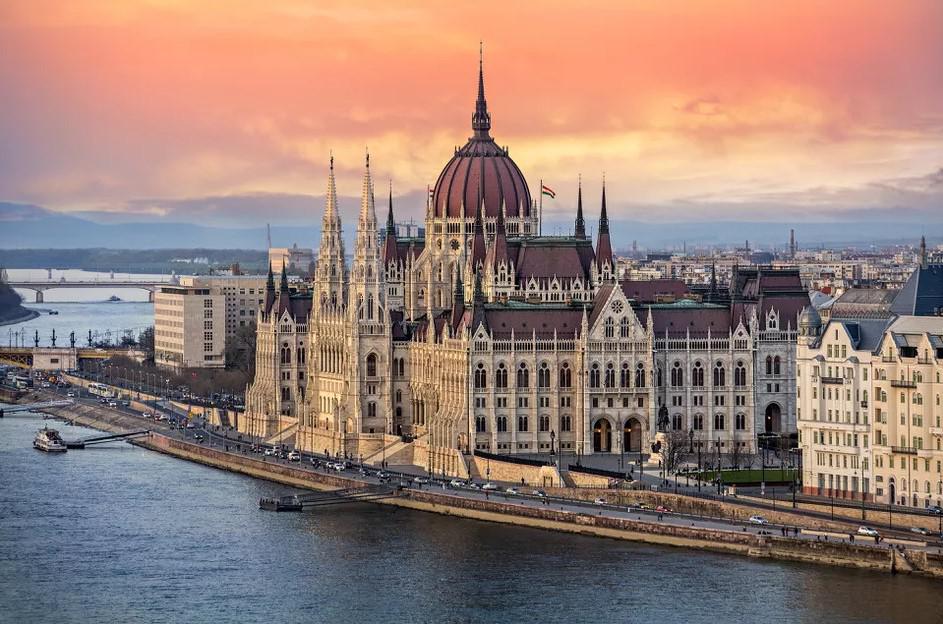 Study In Hungary - Short Term Programs